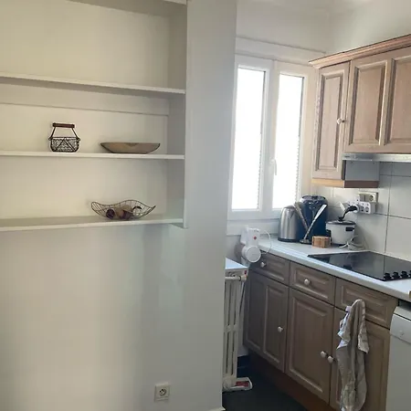 아파트 Le Niquet Spacious 2-bedroom In The Heart Of